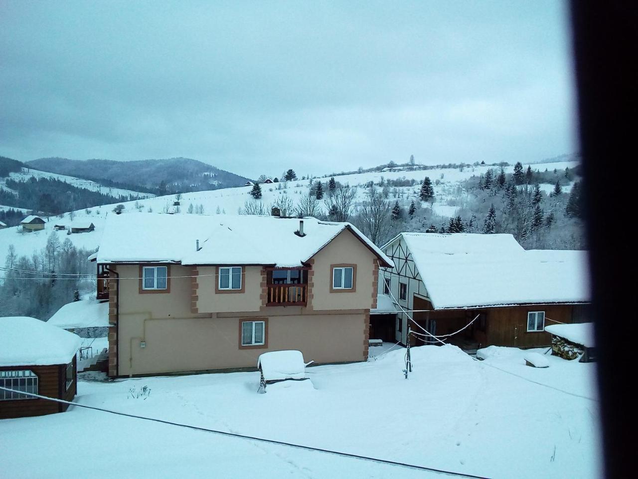 Apartamento На Гірському Схилі Slavske Exterior foto